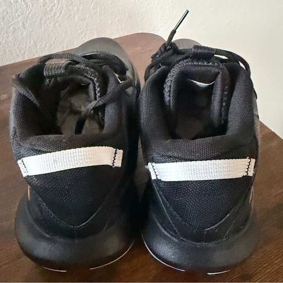 Under Armour Lockdown 6 Men’s Black Shoes Size-11 - Picture 3 of 8